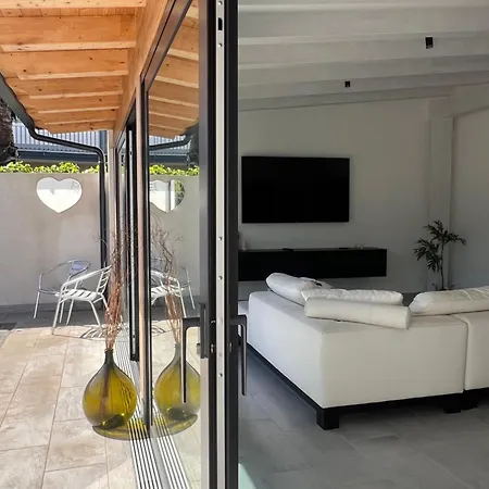 Homestay Leonessa Tremestieri Etneo