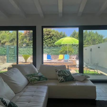 Quarto em Acomodações Particulares Leonessa Tremestieri Etneo